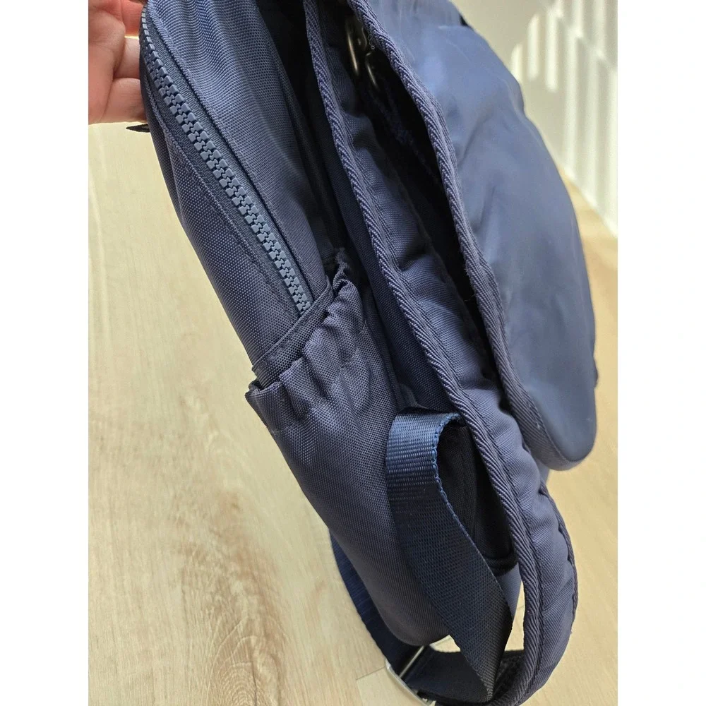 Vineyard Vines Navy Blue Whale Print Canvas Backpack Adjustable Straps